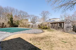 52 Woodbury Rd, Farmingville, NY 11738 - Photo 21