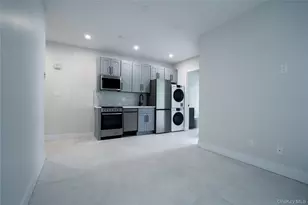 315 W Broadway, Long Beach, NY 11561 - Photo 11