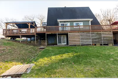 17 Hilltop Avenue, Newburgh, NY 12550 - Photo 7