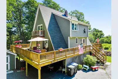 17 Hilltop Avenue, Newburgh, NY 12550 - Photo 1