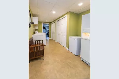 17 Hilltop Avenue, Newburgh, NY 12550 - Photo 37