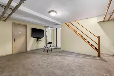 306 Hutchinson Boulevard, Mount Vernon, NY 10552 - Photo 21