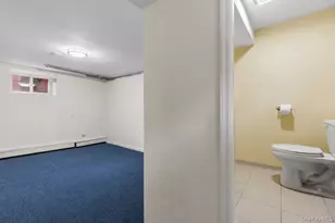 306 Hutchinson Blvd, Mount Vernon, NY 10552 - Photo 23