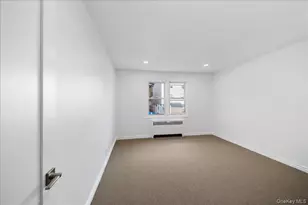 163 Glover Ave, Yonkers, NY 10704 - Photo 11