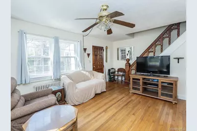 9 West Street, Greenvale, NY 11548 - Photo 3