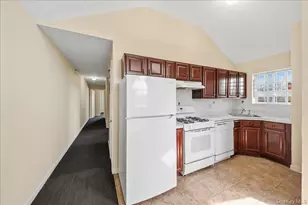 2948 Wickham Ave, Bronx, NY 10469 - Photo 7