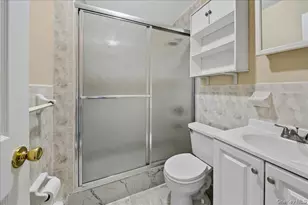2948 Wickham Ave, Bronx, NY 10469 - Photo 11