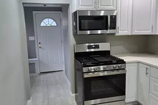 261 Rutland Rd, Freeport, NY 11520 - Photo 5