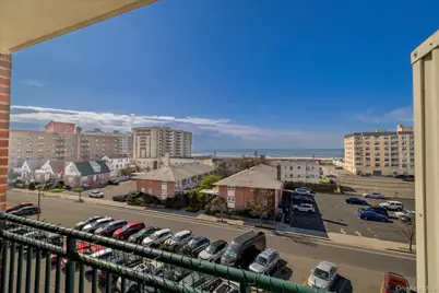 333 E Broadway #4H, Long Beach, NY 11561 - Photo 9