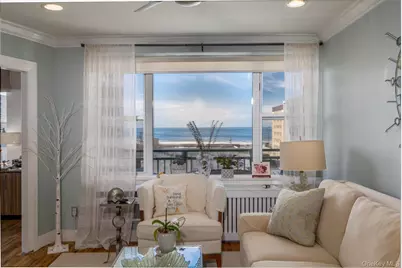 333 E Broadway #4H, Long Beach, NY 11561 - Photo 1