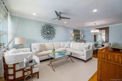 333 E Broadway #4H, Long Beach, NY 11561 - Photo 3