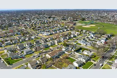 3976 Wicks Avenue, Seaford, NY 11783 - Photo 37