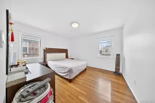 25-28 148th St, Flushing, NY 11354 - Photo 17