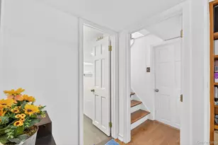 25-28 148th St, Flushing, NY 11354 - Photo 21