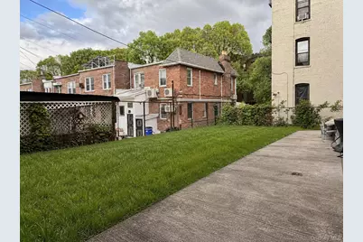 89-11 32nd Avenue, East Elmhurst, NY 11369 - Photo 17