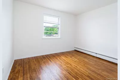 89-11 32nd Avenue, East Elmhurst, NY 11369 - Photo 7