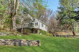 147 Stoneleigh Ave, Carmel, NY 10512 - Photo 3