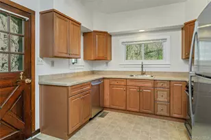 147 Stoneleigh Ave, Carmel, NY 10512 - Photo 13