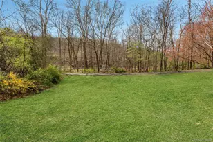 147 Stoneleigh Ave, Carmel, NY 10512 - Photo 31