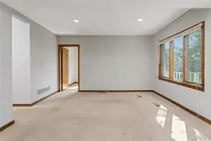 147 Stoneleigh Ave, Carmel, NY 10512 - Photo 9