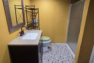 93-08 103rd Ave, Ozone Park, NY 11417 - Photo 17