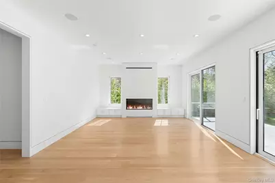 354 St Andrews Road, Southampton, NY 11968 - Photo 9