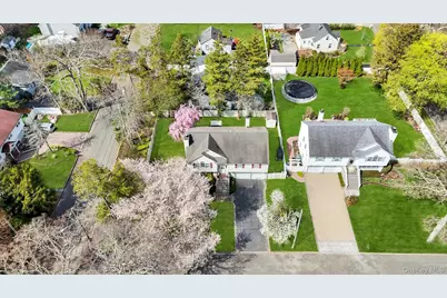 4 Jerome Street, Smithtown, NY 11787 - Photo 3