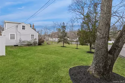 146 Swezey Lane, Middle Island, NY 11953 - Photo 39