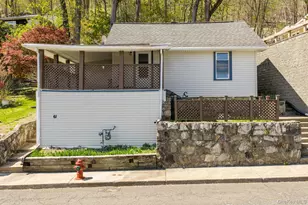 61 Kleitz Ave, Highland Falls, NY 10928 - Photo 3