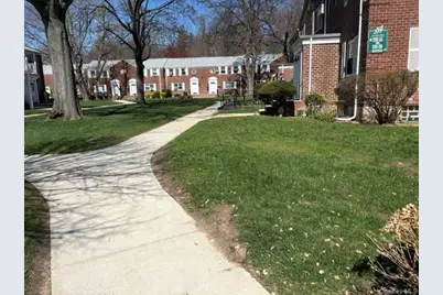 260-55 Langston Avenue #E-1, Glen Oaks, NY 11004 - Photo 5