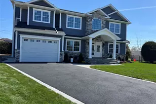 11 Evelyn Ct, Syosset, NY 11791 - Photo 33