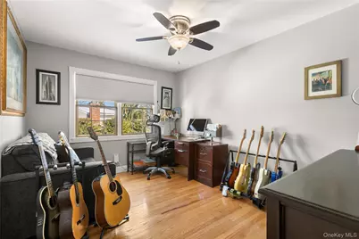 40 Wagstaff Lane, West Islip, NY 11795 - Photo 13