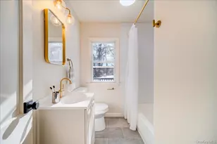 392 Titusville Rd, Poughkeepsie, NY 12603 - Photo 17