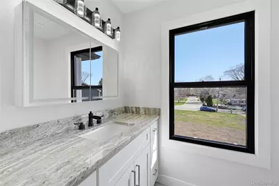 112 S Hillside Avenue, Nesconset, NY 11767 - Photo 43