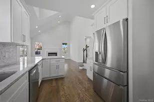 112 S Hillside Ave, Nesconset, NY 11767 - Photo 19