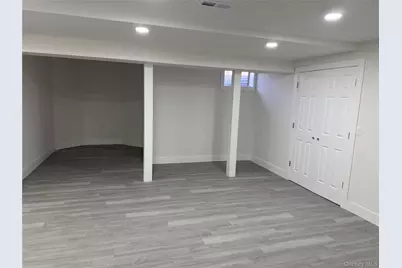 112 S Hillside Avenue, Nesconset, NY 11767 - Photo 47