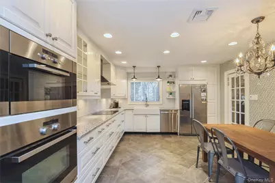3 Clemson Lane, Woodbury, NY 11797 - Photo 5