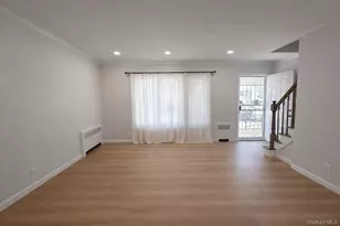 7-06 Leggett Pl, Whitestone, NY 11357 - Photo 3