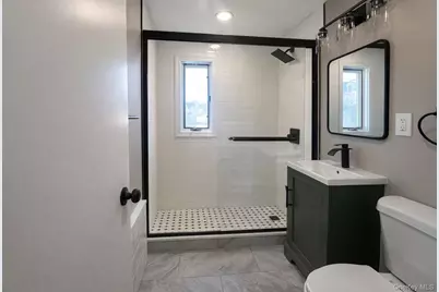 706 Leggett Place, Whitestone, NY 11357 - Photo 7