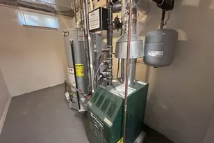 7-06 Leggett Pl, Whitestone, NY 11357 - Photo 11