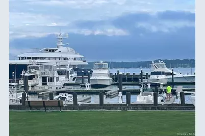 215 North Street, Greenport, NY 11944 - Photo 45