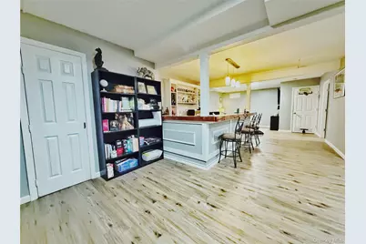 180 Country Road, Medford, NY 11763 - Photo 33