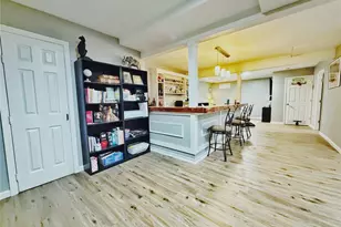 180 Country Rd, Medford, NY 11763 - Photo 33