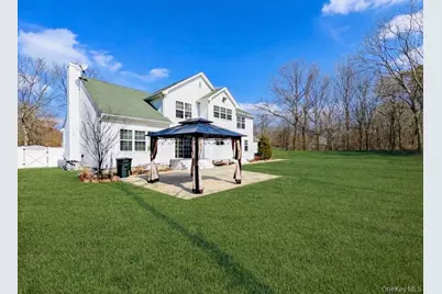 180 Country Road, Medford, NY 11763 - Photo 35