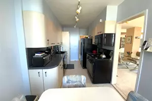 271-10 Grand Central Pkwy, Floral Park, NY 11005 - Photo 11