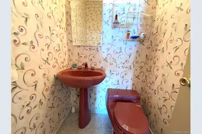 27110 Grand Central Parkway #23O, Floral Park, NY 11005 - Photo 13