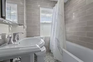 146-07 17th Ave, Whitestone, NY 11357 - Photo 15