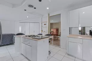 146-07 17th Ave, Whitestone, NY 11357 - Photo 9