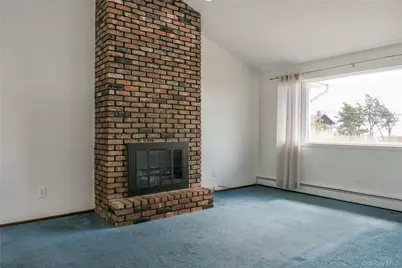 7 Lindner Court, Brookhaven, NY 11719 - Photo 17