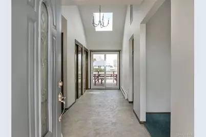 7 Lindner Court, Brookhaven, NY 11719 - Photo 15